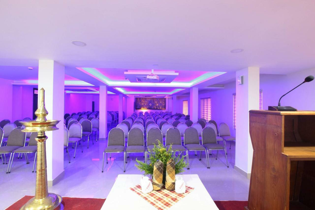 Hotel Rohini International Kallar  Exterior photo